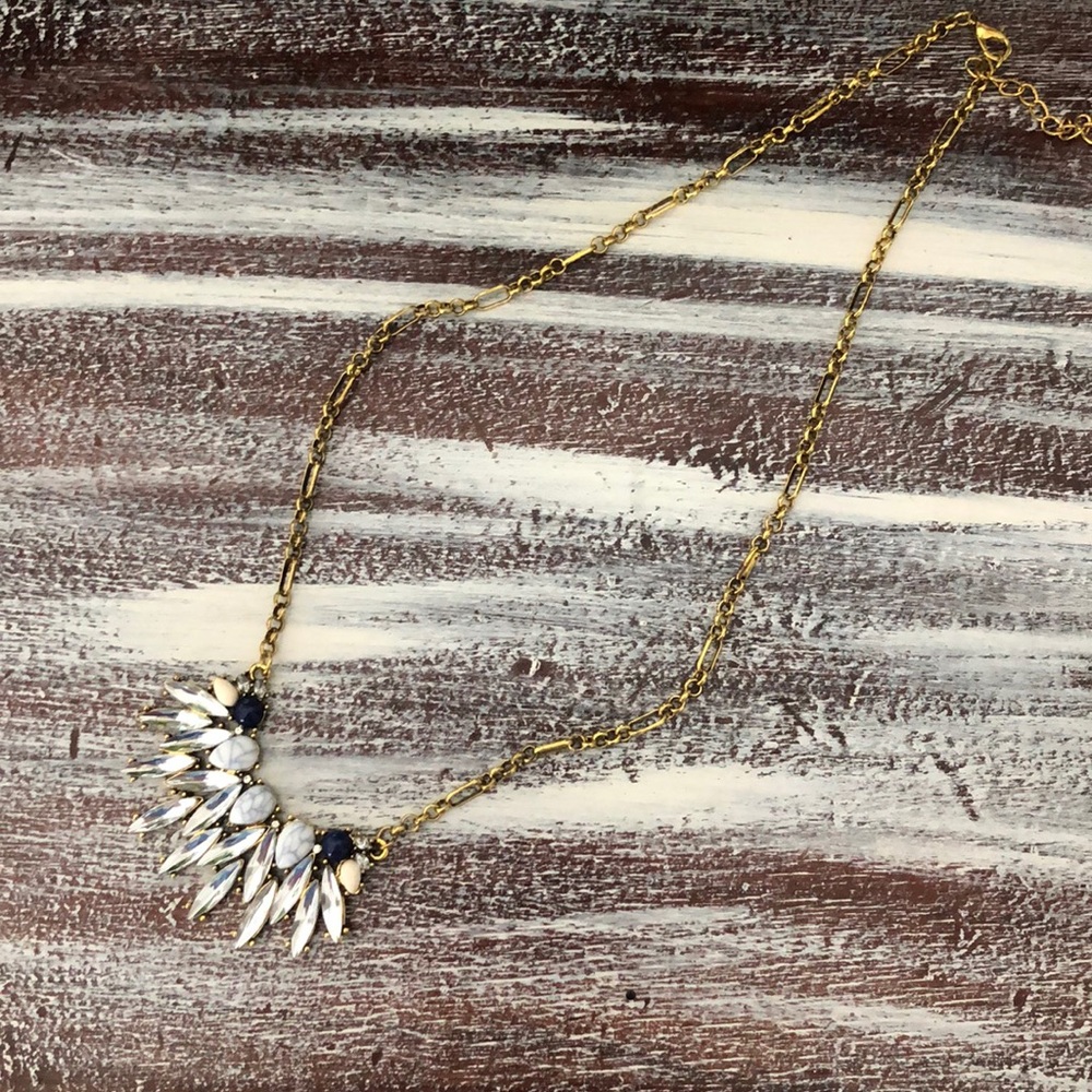 Beautiful pendant necklace